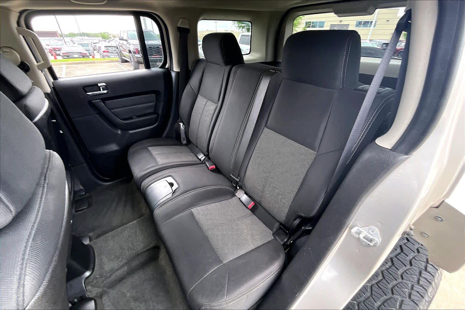 2007 HUMMER H3 SUV Boulder Gray Metallic at Mac Haik Ford