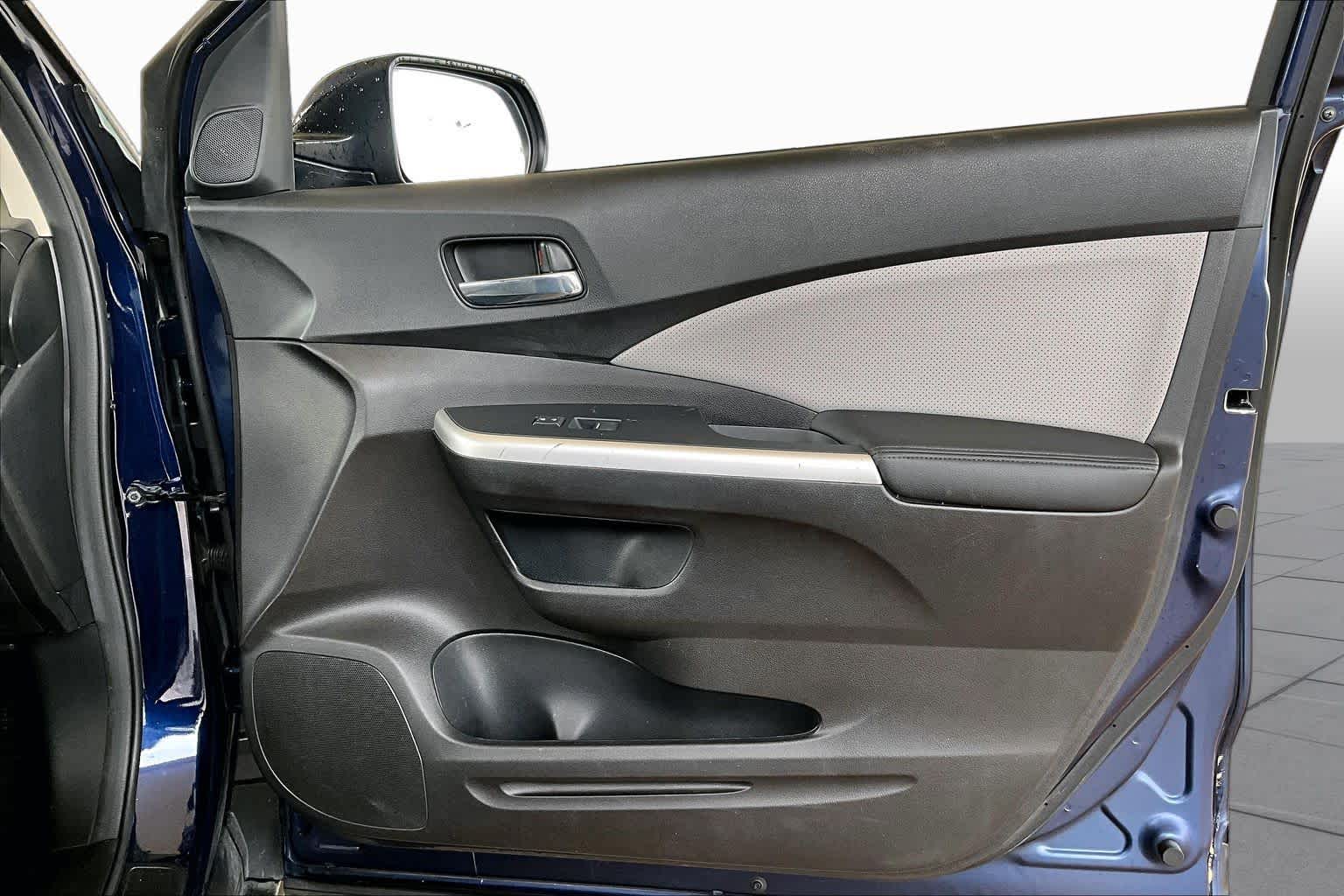 2016 Honda CR-V EX-L Obsidian Blue Pearl at Auto Boutique Texas