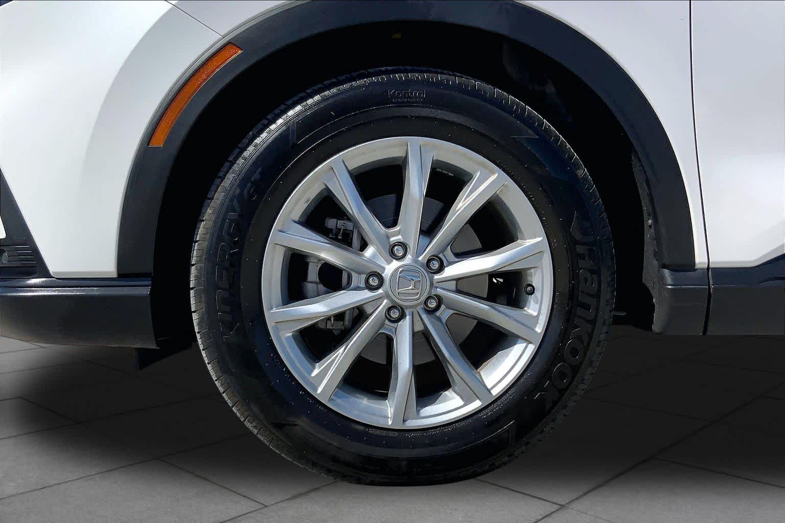 2025 Honda CR-V EX-L Platinum White Pearl at Honda of Clear Lake