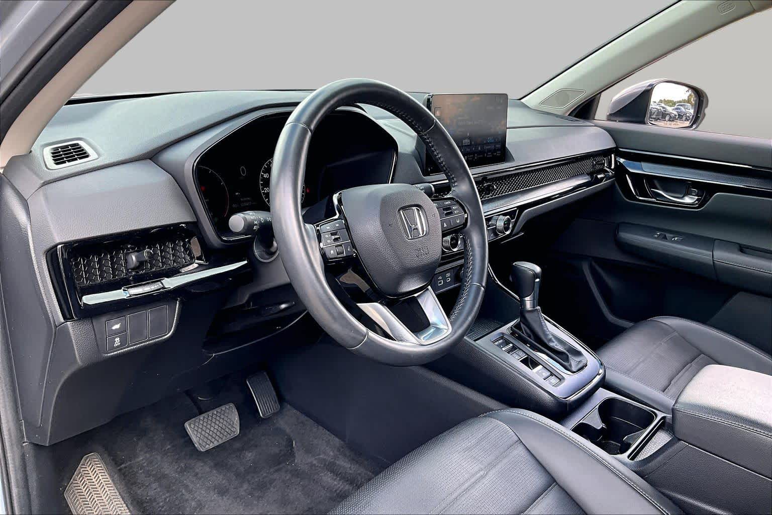 2024 Honda CR-V photo 15 of 34