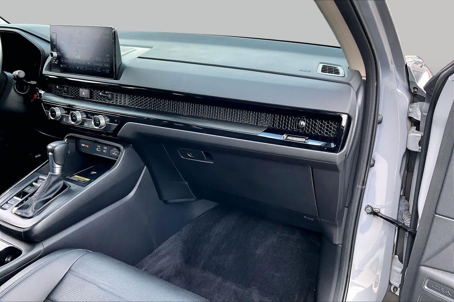 2024 Honda CR-V photo 16 of 34