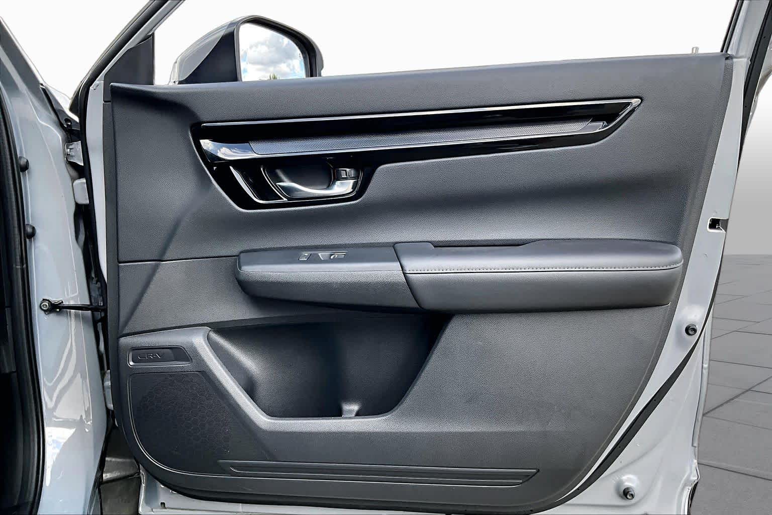 2024 Honda CR-V photo 20 of 34