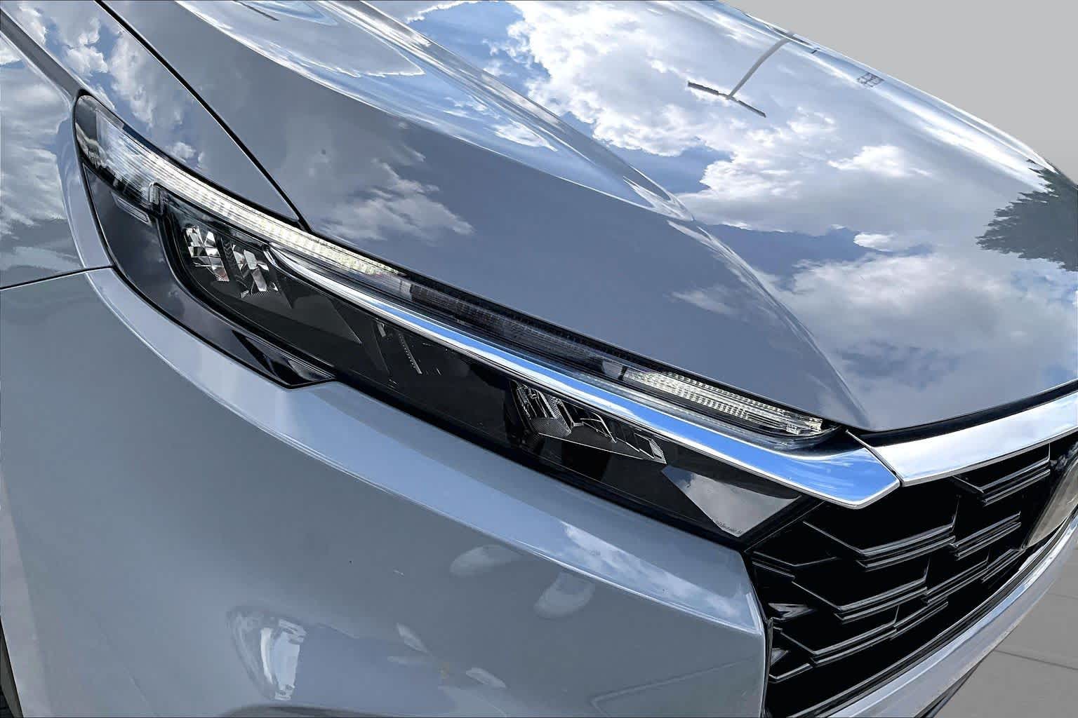 2024 Honda CR-V photo 25 of 34