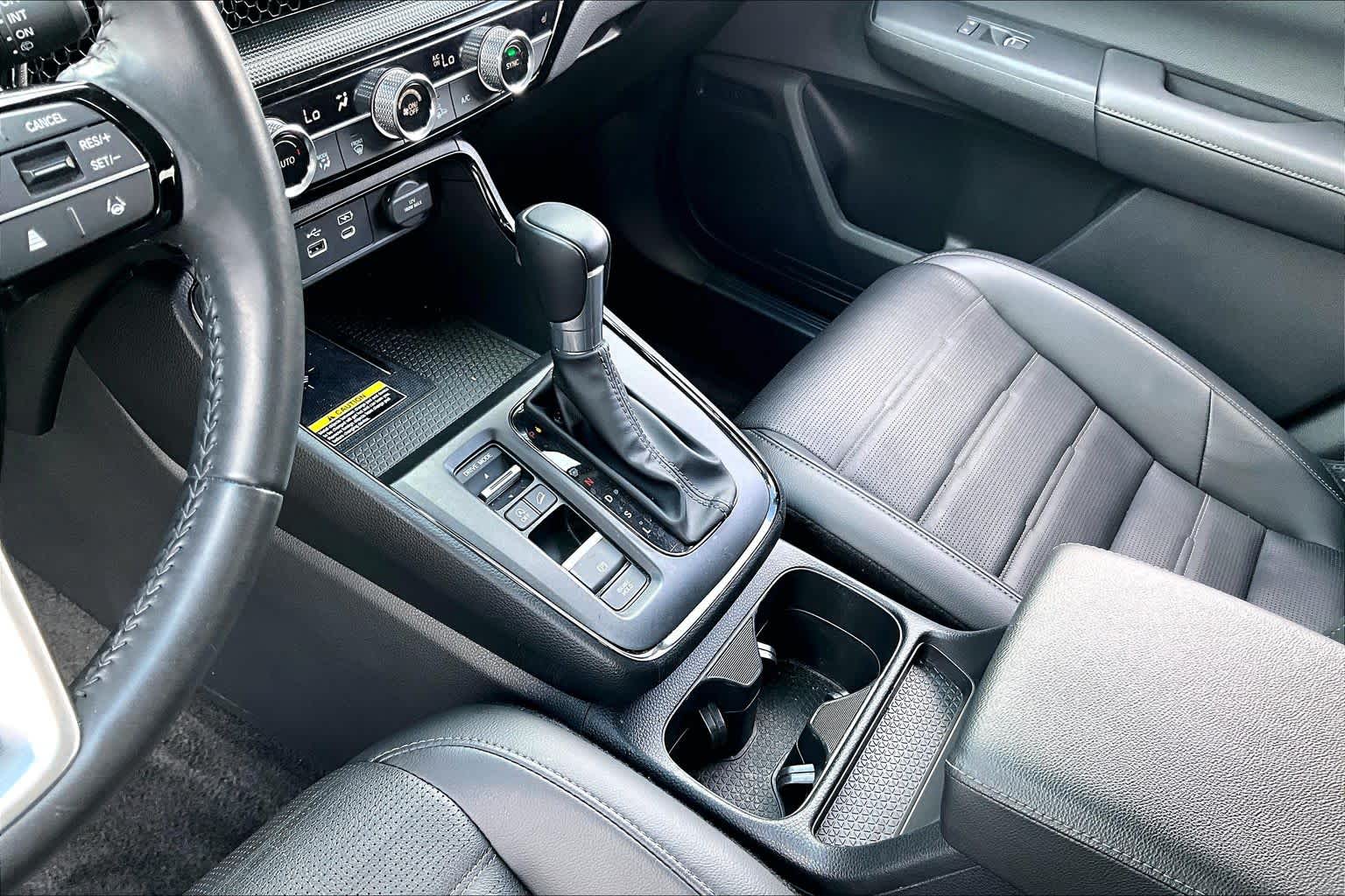 2024 Honda CR-V photo 14 of 34