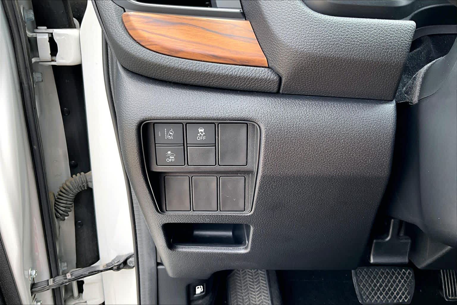 2019 Honda CR-V EX Platinum White Pearl at AutoNation USA Houston