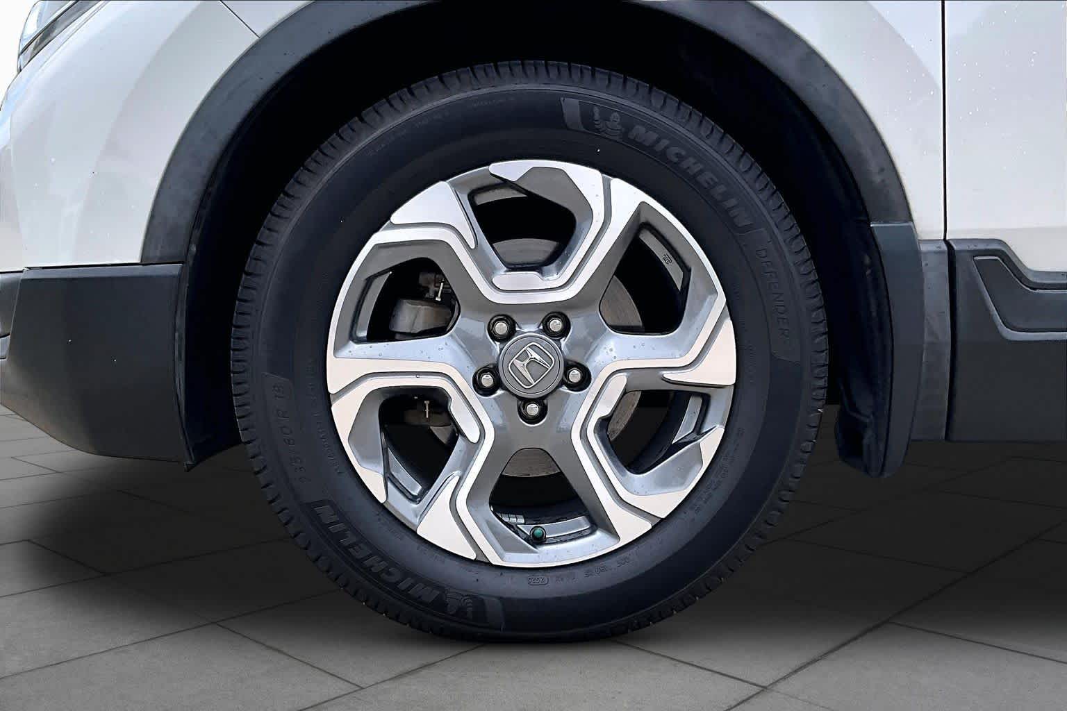 2019 Honda CR-V EX Platinum White Pearl at AutoNation USA Houston