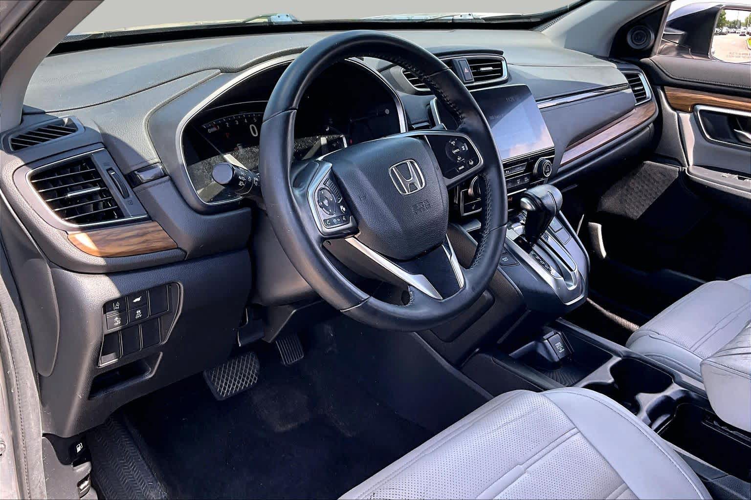 2017 Honda CR-V Touring Lunar Silver Metallic at Mac Haik CDJR North Houston