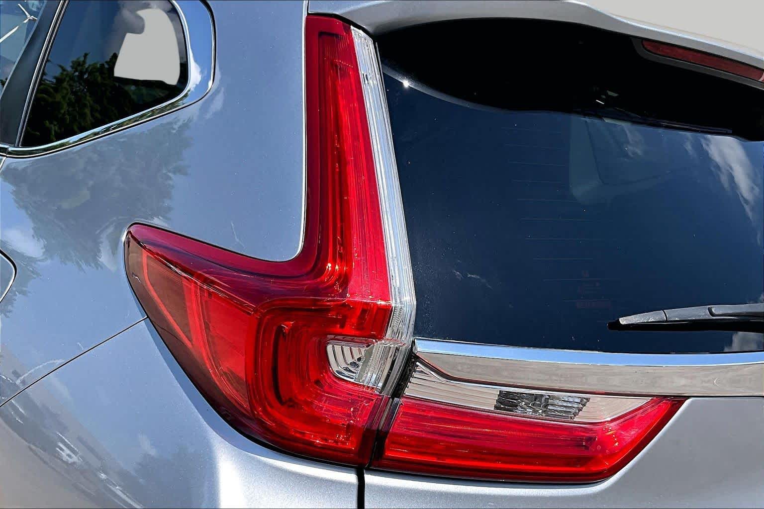 2017 Honda CR-V Touring Lunar Silver Metallic at Mac Haik CDJR North Houston