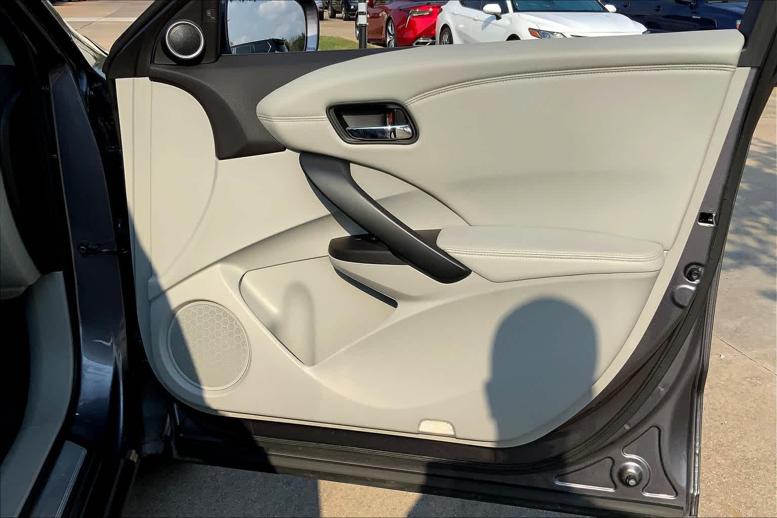 2017 Acura RDX w/Technology Pkg Lunar Silver Metallic at Sterling McCall Acura