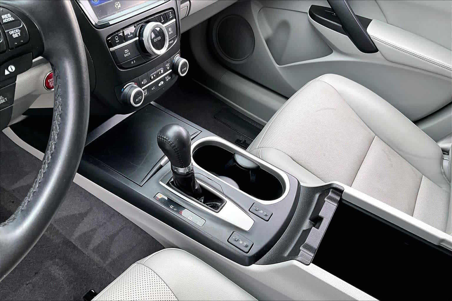 2017 Acura RDX w/Technology Pkg Lunar Silver Metallic at Sterling McCall Acura