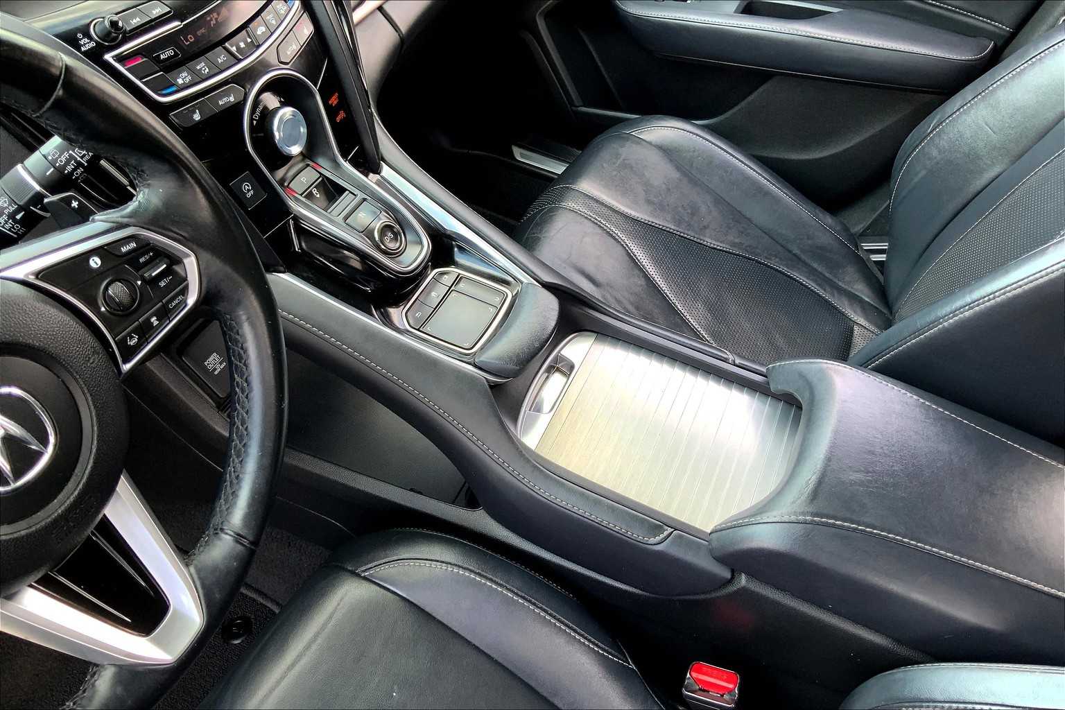 2019 Acura RDX w/Technology Pkg Gunmetal Metallic at Texan GMC Buick