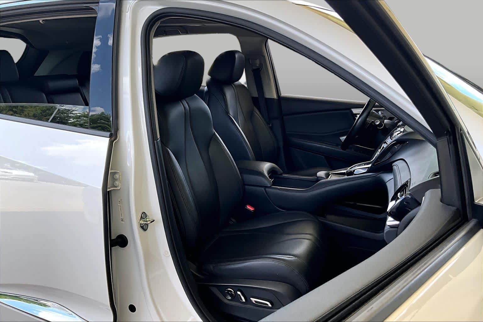 2020 Acura RDX  Platinum White Pearl at Honda of Clear Lake