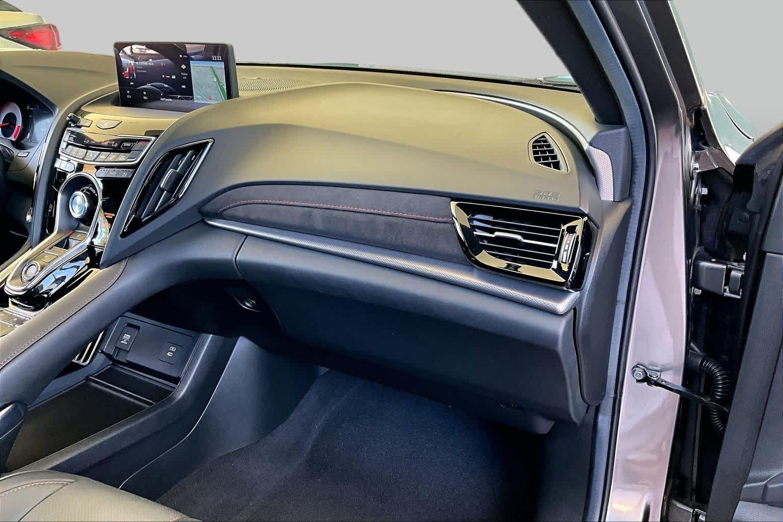 2025 Acura RDX photo 17 of 35