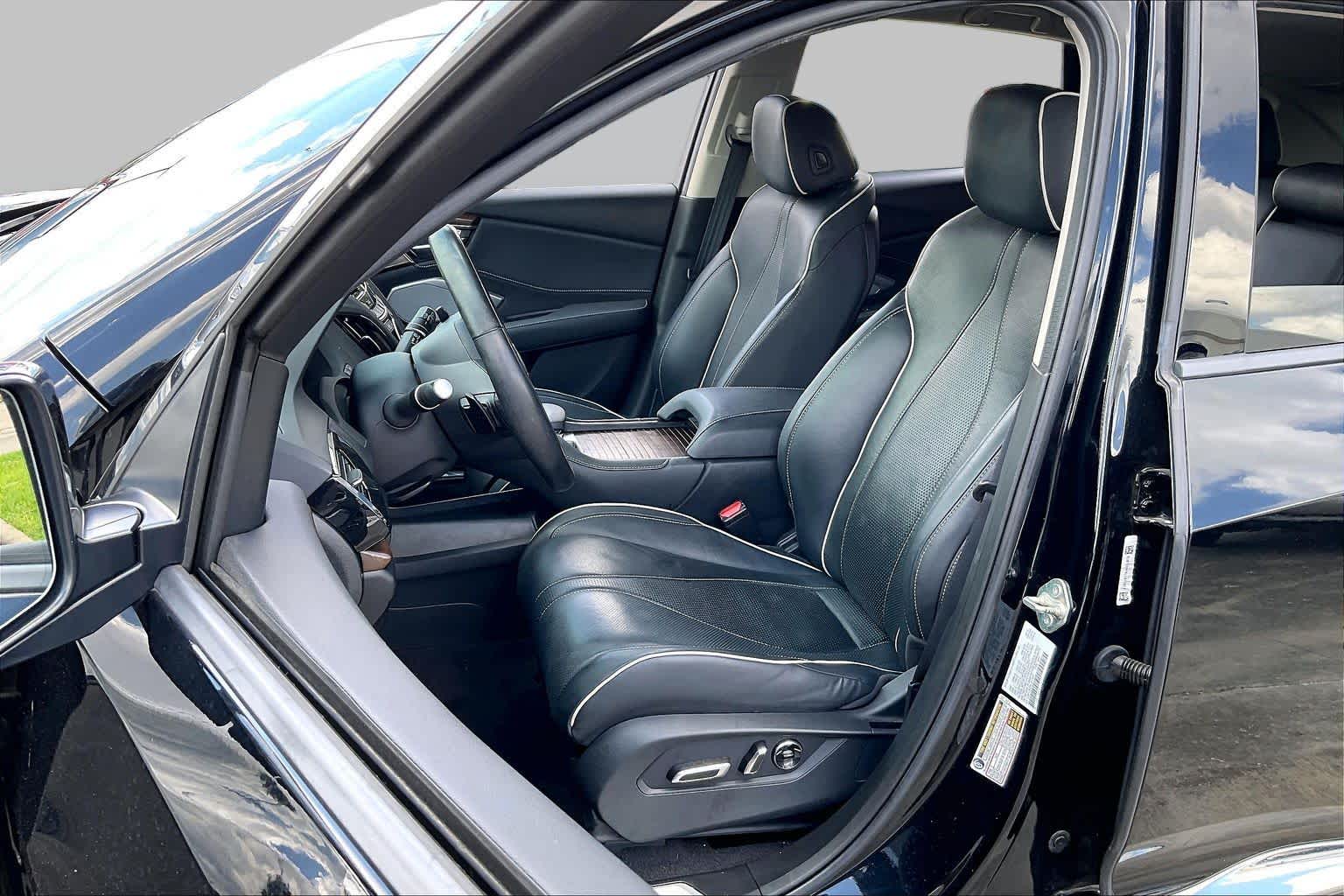2020 Acura RDX w/Advance Pkg Majestic Black Pearl at AutoNation USA Katy