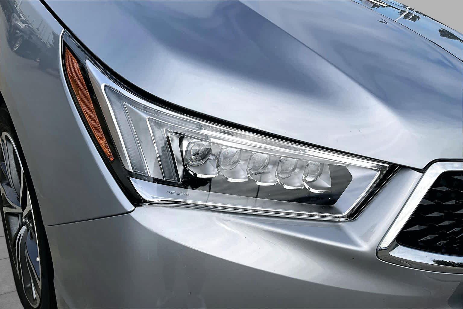 2020 Acura MDX photo 25 of 34
