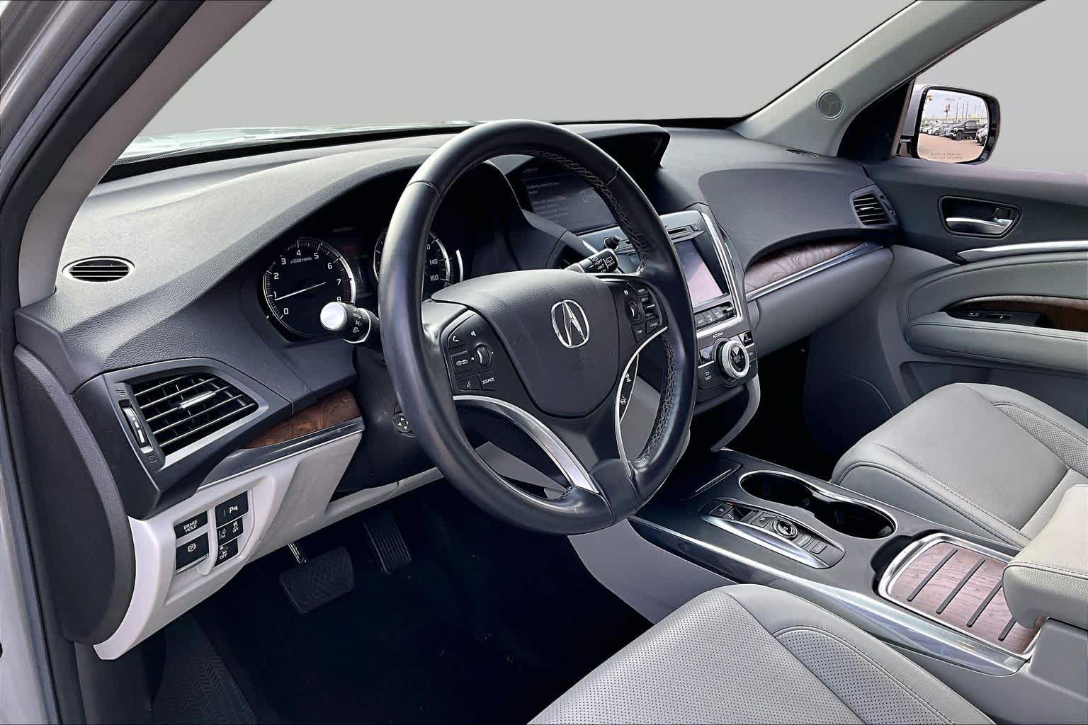 2020 Acura MDX photo 15 of 34