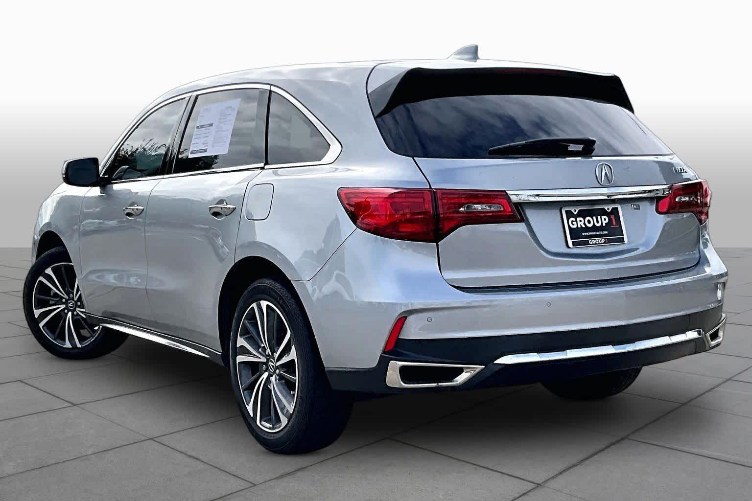 2020 Acura MDX photo 10 of 34