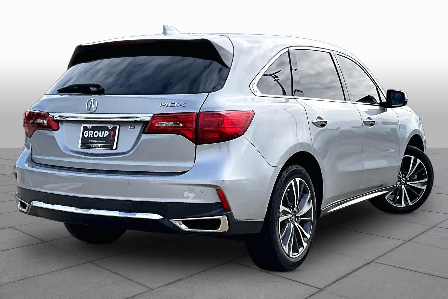 2020 Acura MDX photo 11 of 34