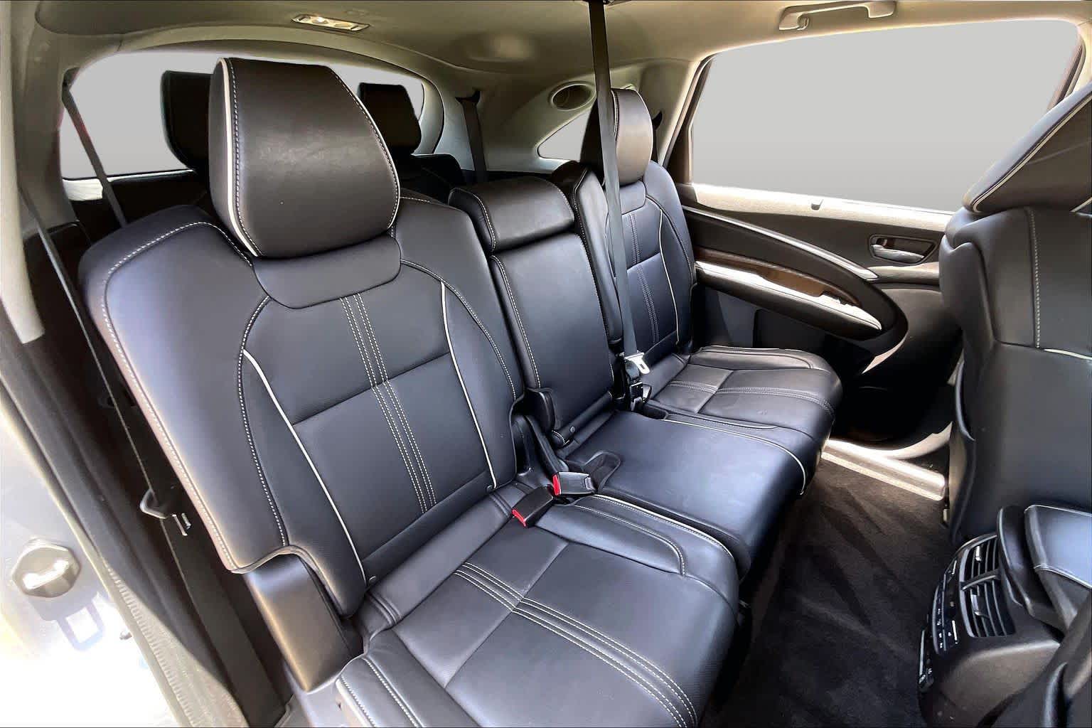 2018 Acura MDX w/Advance/Entertainment Pkg Lunar Silver Metallic at Group 1 Toyota Southwest