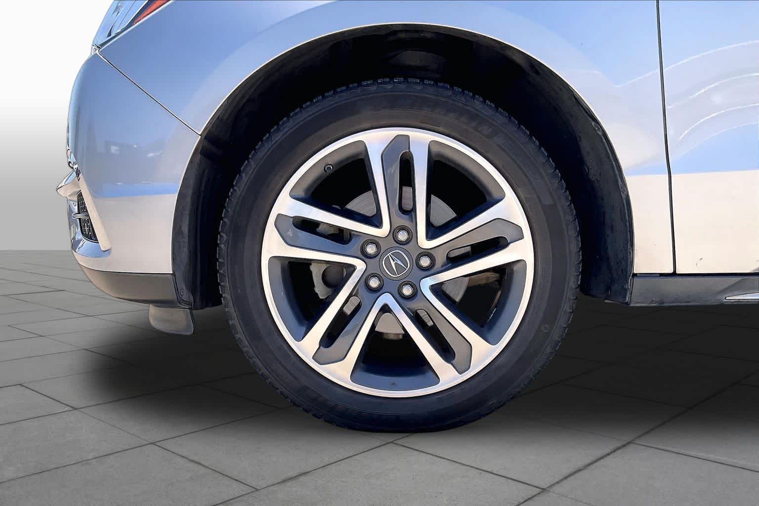 2018 Acura MDX w/Advance/Entertainment Pkg Lunar Silver Metallic at Group 1 Toyota Southwest