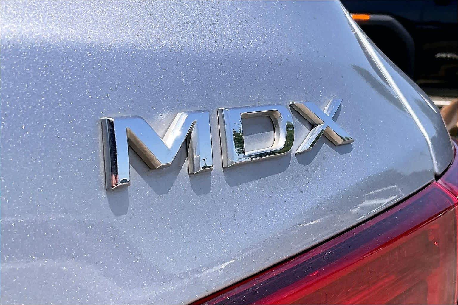 2018 Acura MDX w/Advance/Entertainment Pkg Lunar Silver Metallic at Group 1 Toyota Southwest