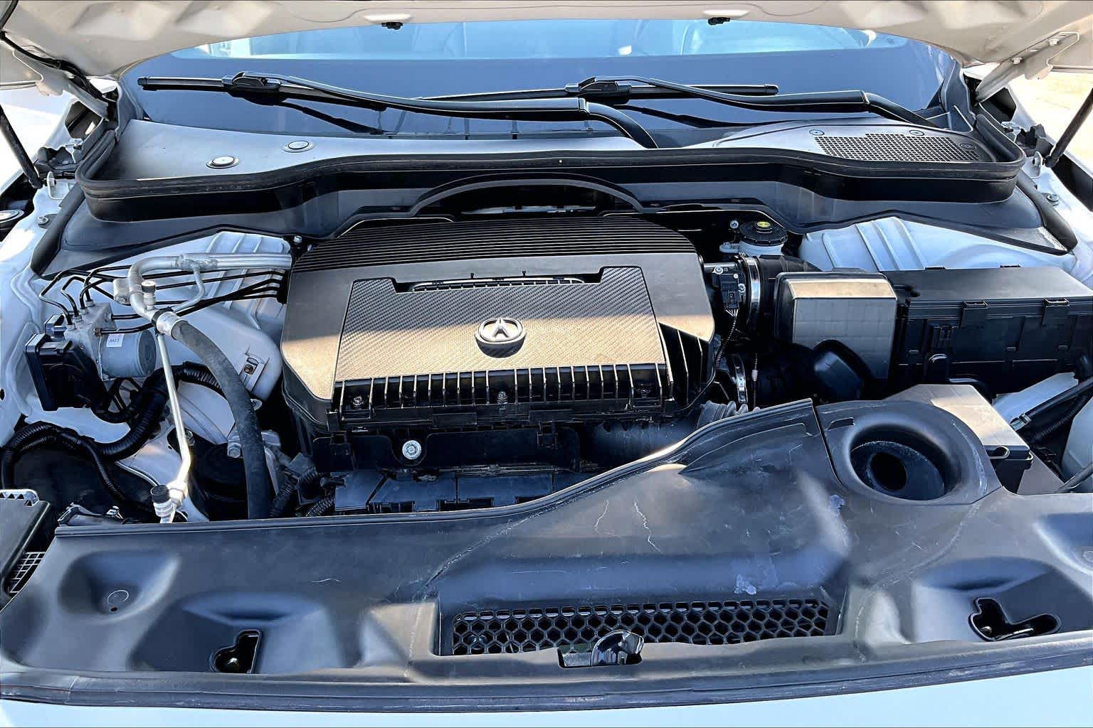 2022 Acura MDX photo 30 of 35