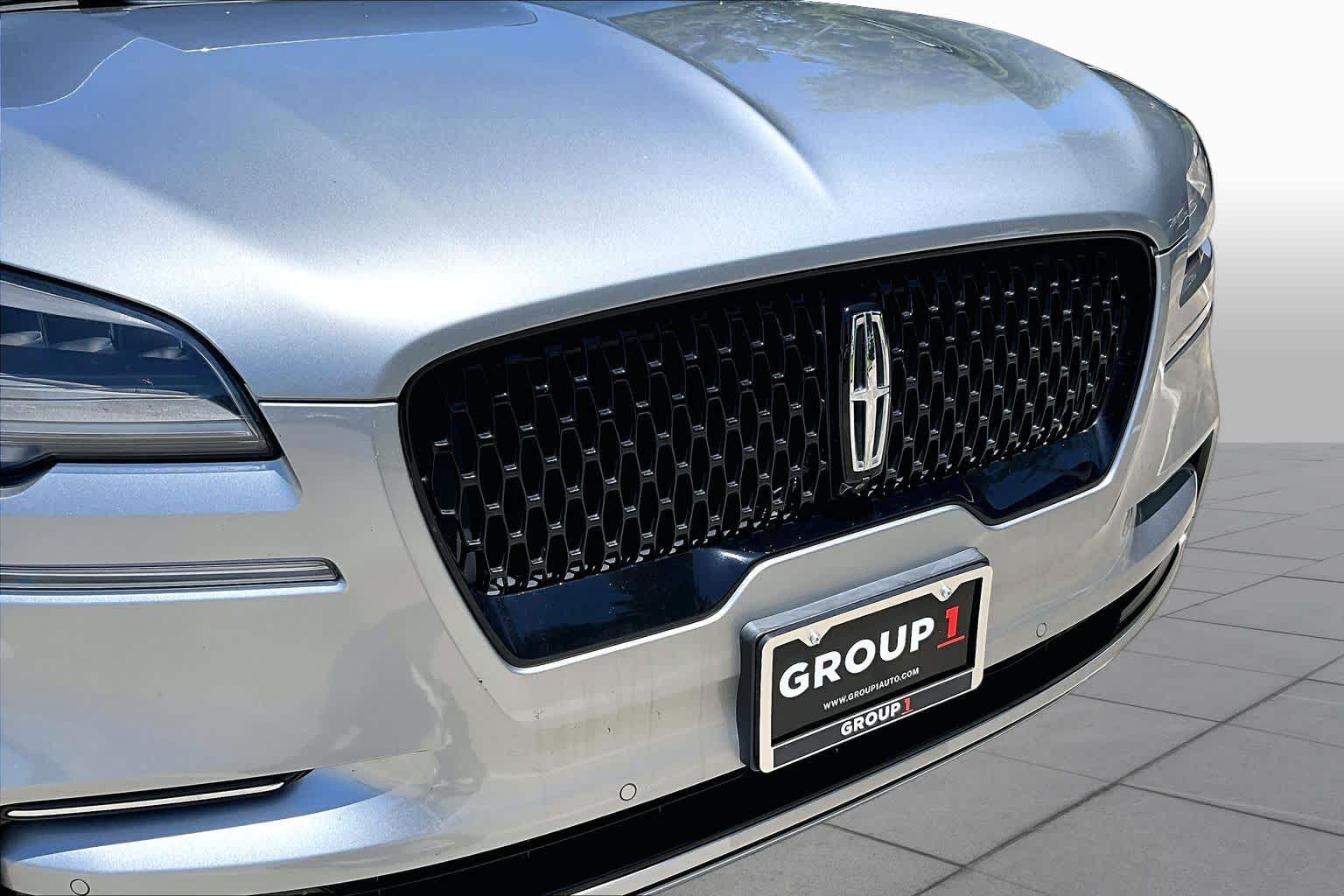 2023 Lincoln Aviator Reserve Silver Radiance Metallic Clearcoat at AutoNation USA Houston