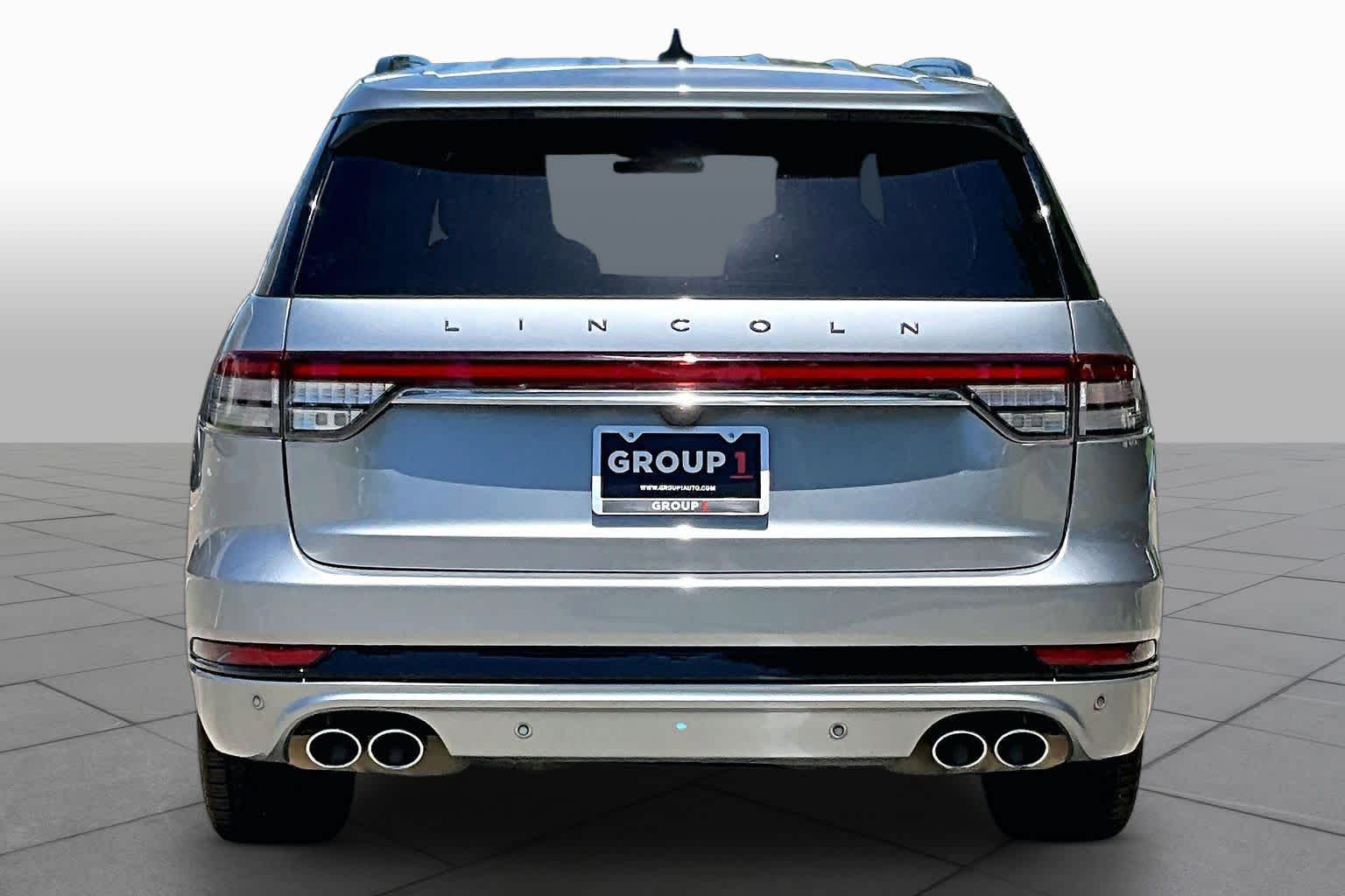 2023 Lincoln Aviator Reserve Silver Radiance Metallic Clearcoat at AutoNation USA Houston