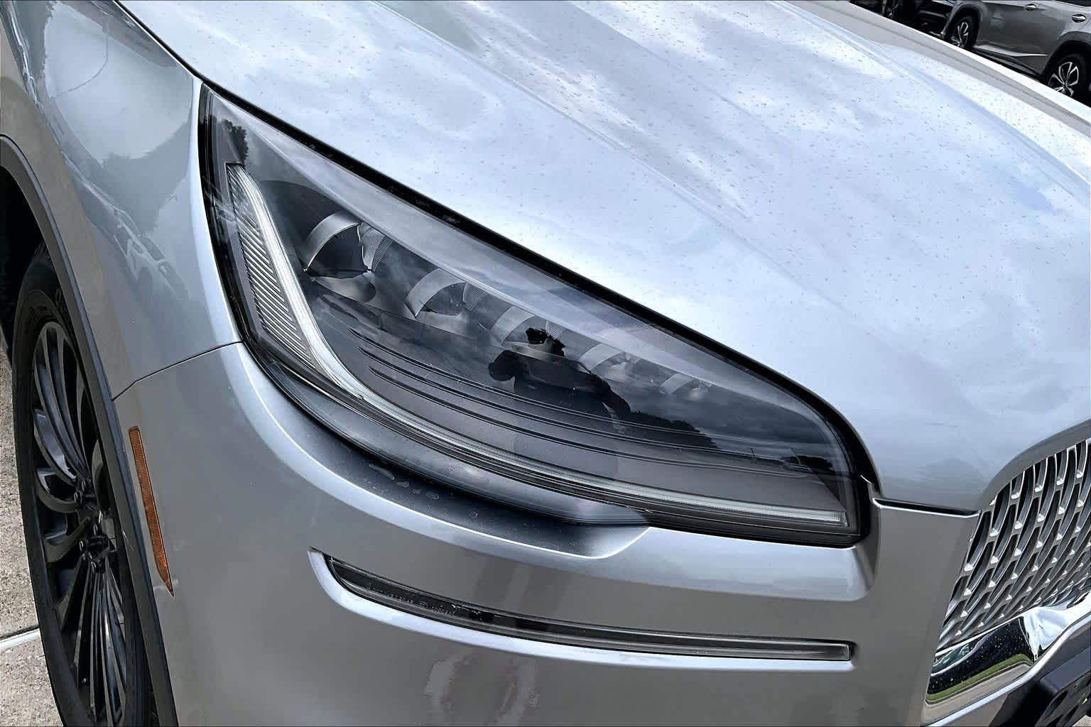 2022 Lincoln Aviator Reserve Silver Radiance Metallic Clearcoat at Baytown Ford