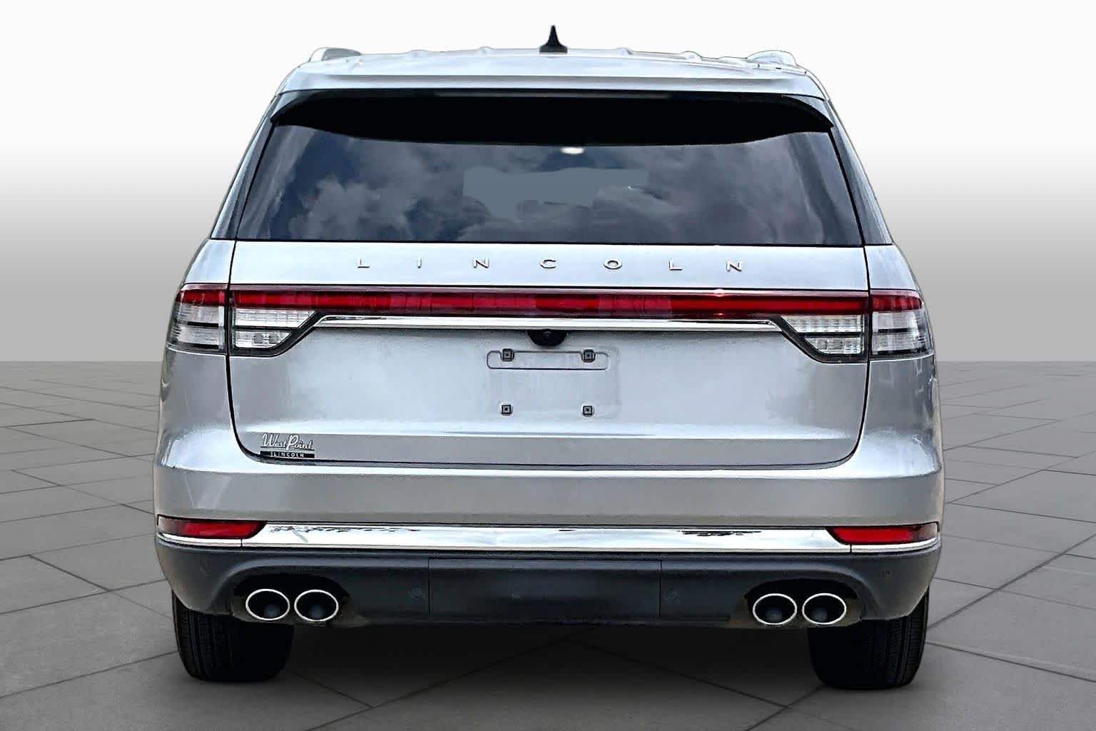 2022 Lincoln Aviator Reserve Silver Radiance Metallic Clearcoat at Baytown Ford