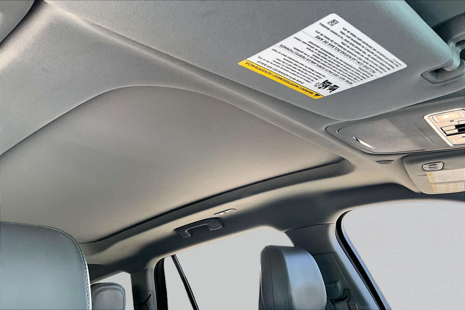 2020 Lincoln Aviator Reserve Pristine White Metallic Tri-Coat at Mercedes-Benz of Houston North