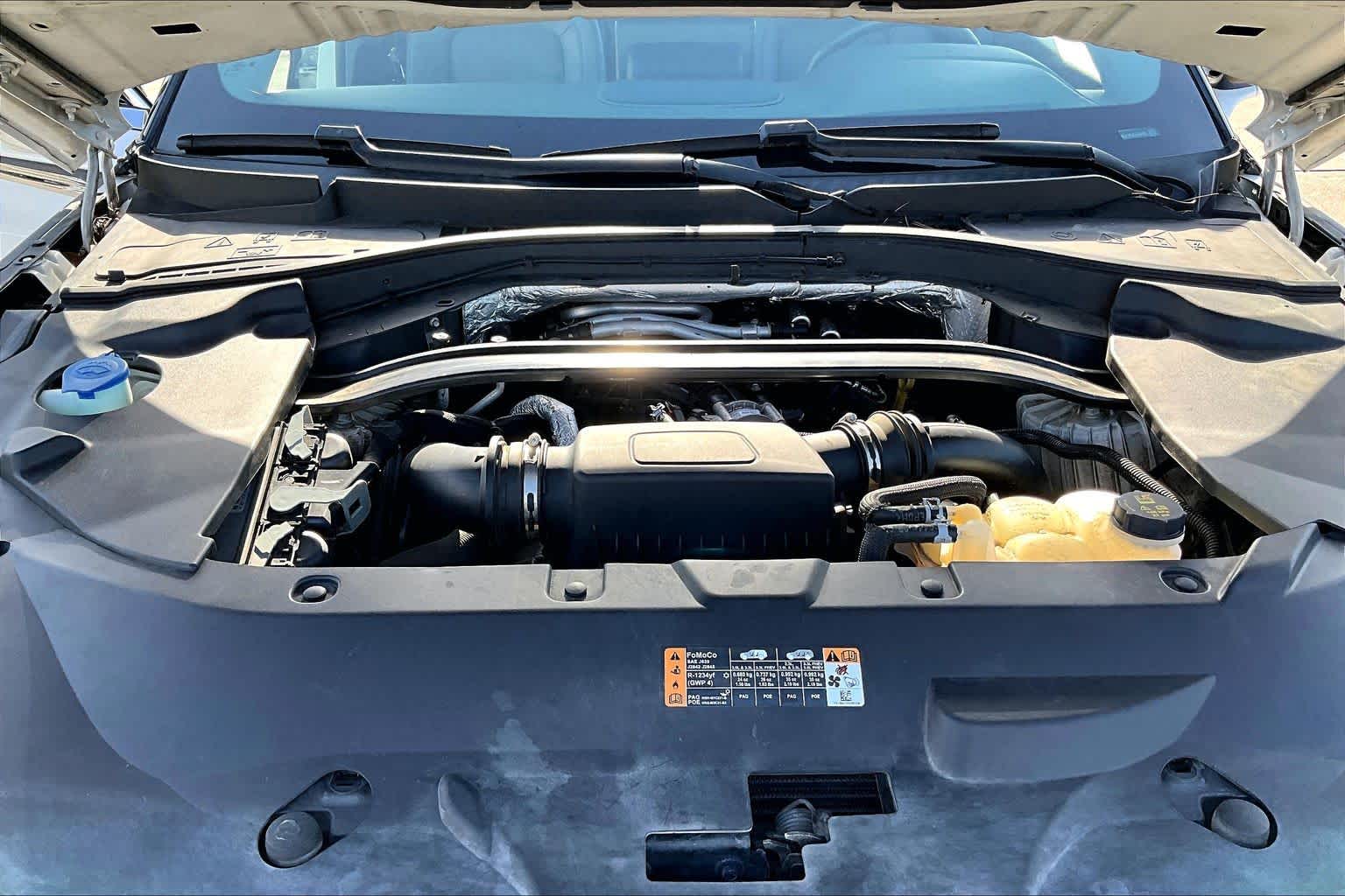 2020 Lincoln Aviator Reserve Pristine White Metallic Tri-Coat at Mercedes-Benz of Houston North
