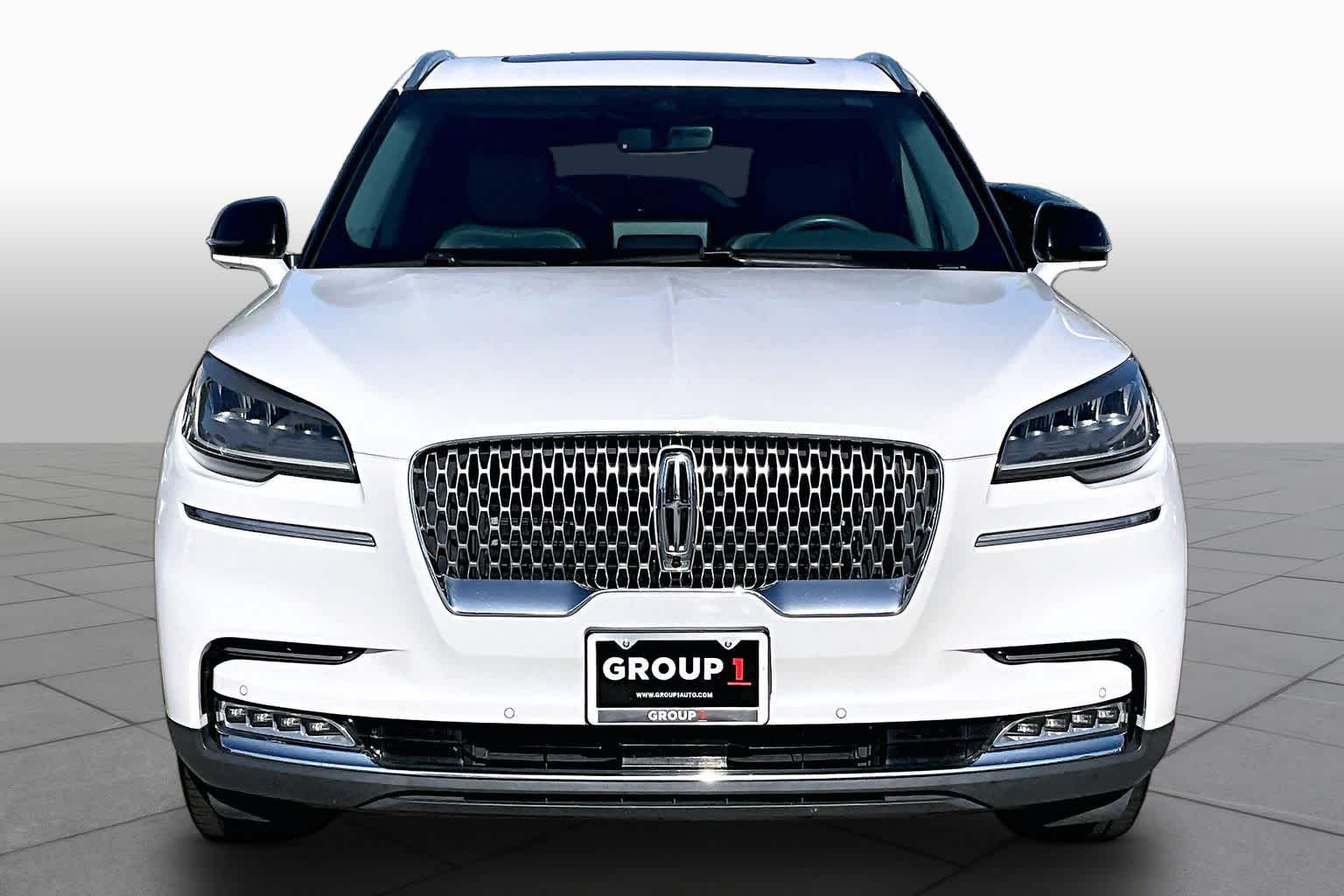 2020 Lincoln Aviator Reserve Pristine White Metallic Tri-Coat at Mercedes-Benz of Houston North