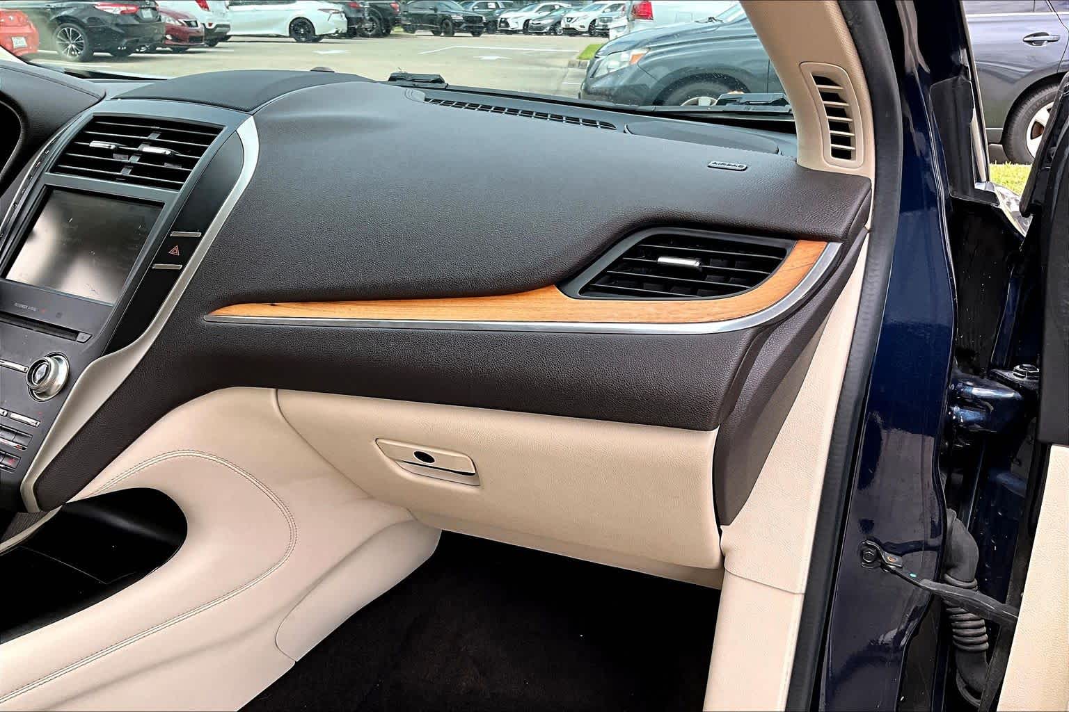 2015 Lincoln MKC  Midnight Sapphire Metallic at AutoNation USA Katy