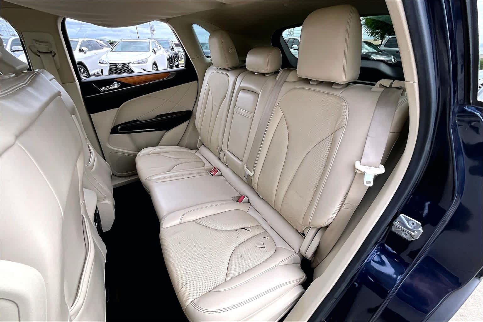 2015 Lincoln MKC  Midnight Sapphire Metallic at AutoNation USA Katy