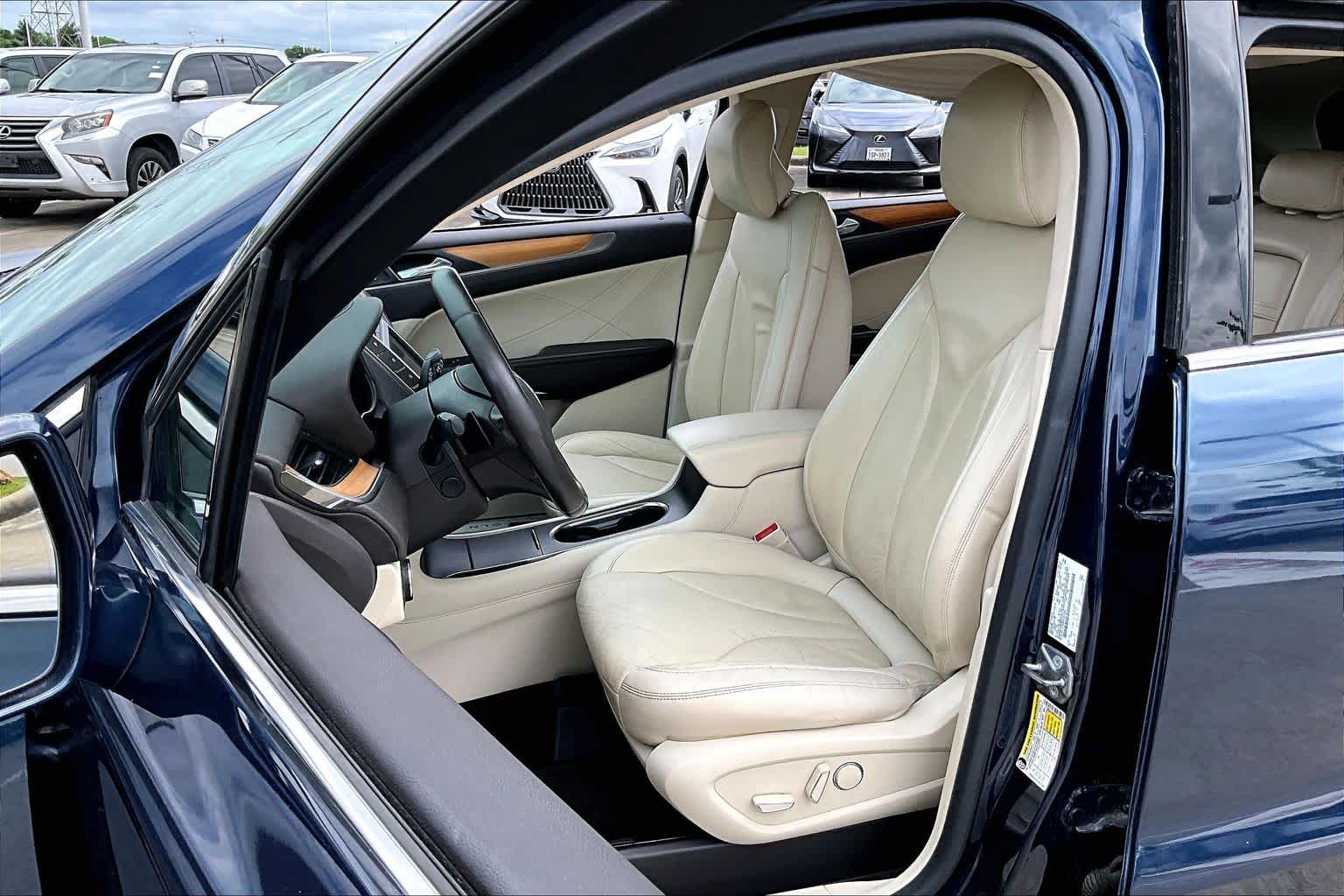 2015 Lincoln MKC  Midnight Sapphire Metallic at AutoNation USA Katy