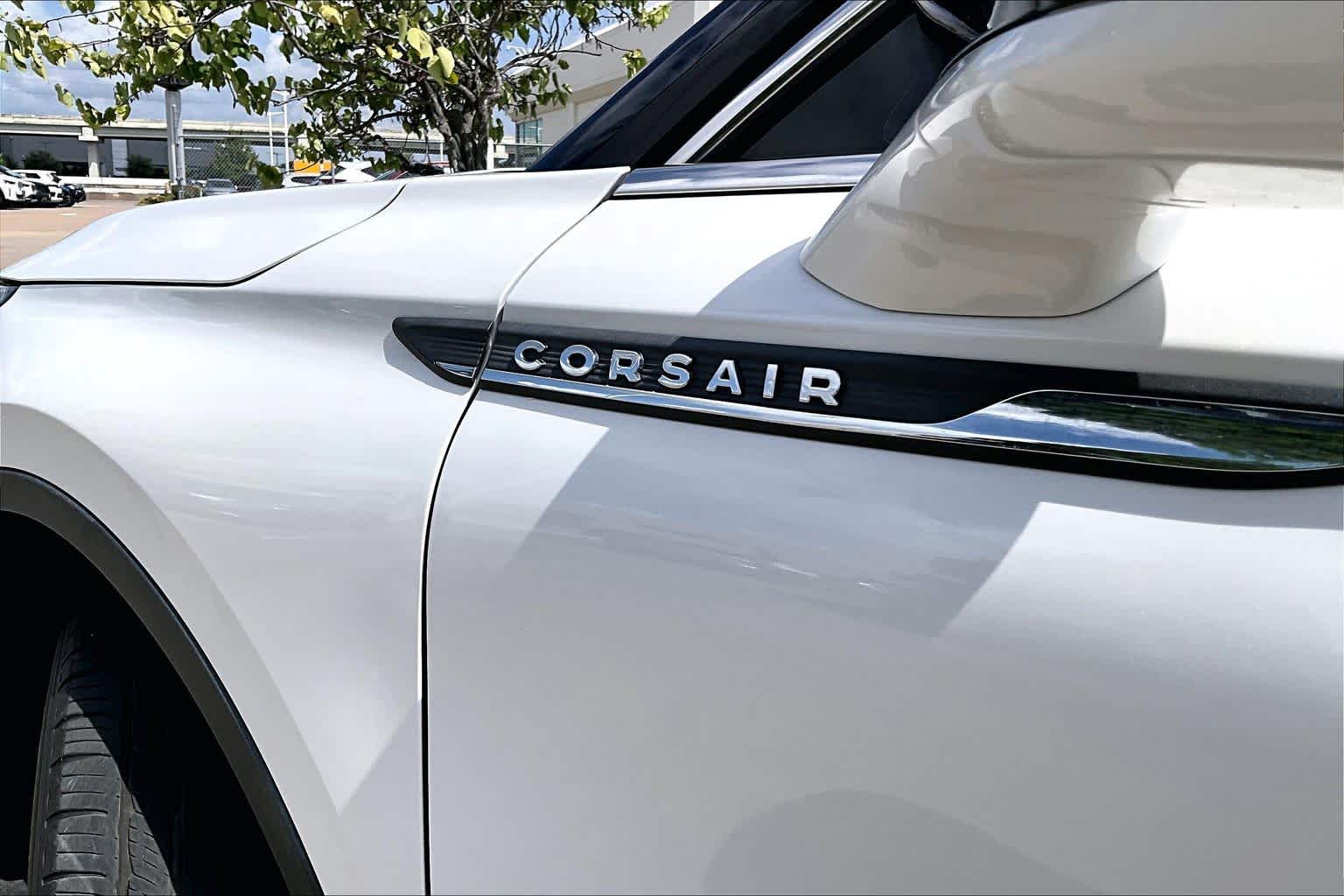 2022 Lincoln Corsair Standard Pristine White Metallic Tri-Coat at Mercedes-Benz of Houston North