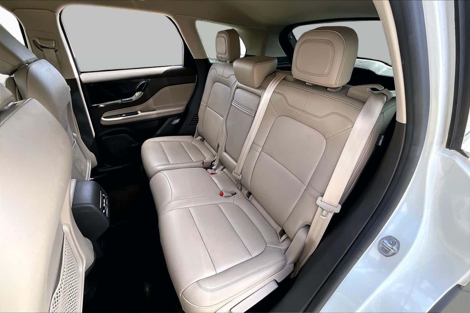 2022 Lincoln Corsair Standard Pristine White Metallic Tri-Coat at Mercedes-Benz of Houston North