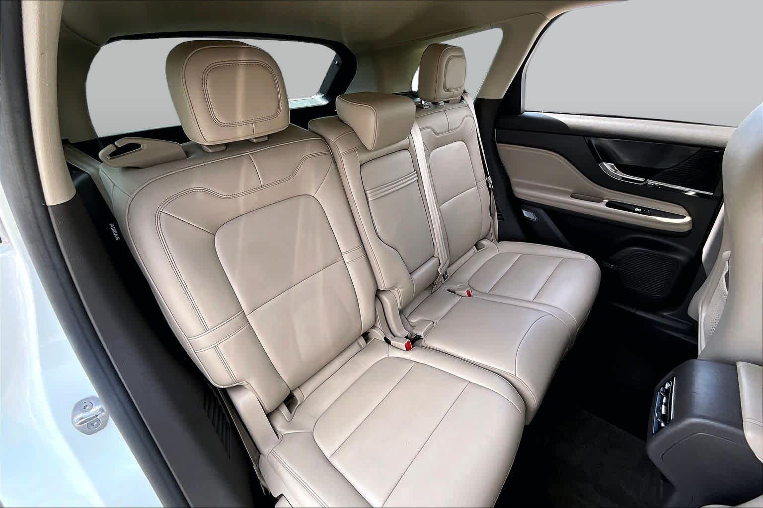 2022 Lincoln Corsair Standard Pristine White Metallic Tri-Coat at Mercedes-Benz of Houston North