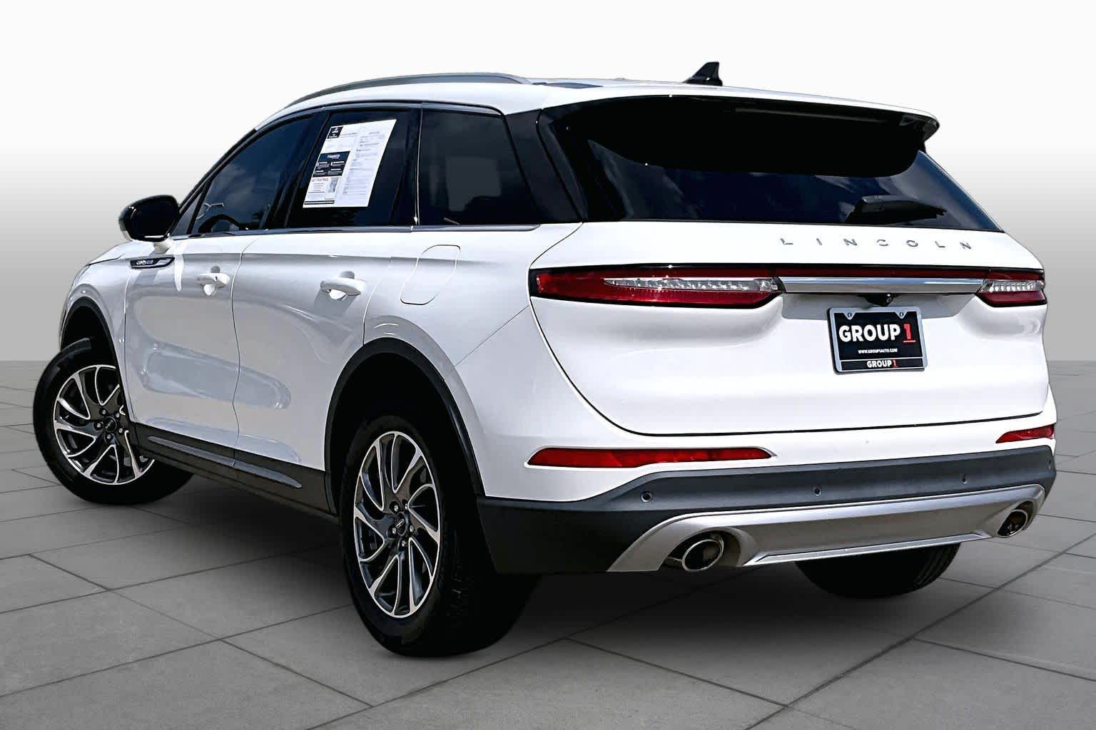 2022 Lincoln Corsair Standard Pristine White Metallic Tri-Coat at Mercedes-Benz of Houston North
