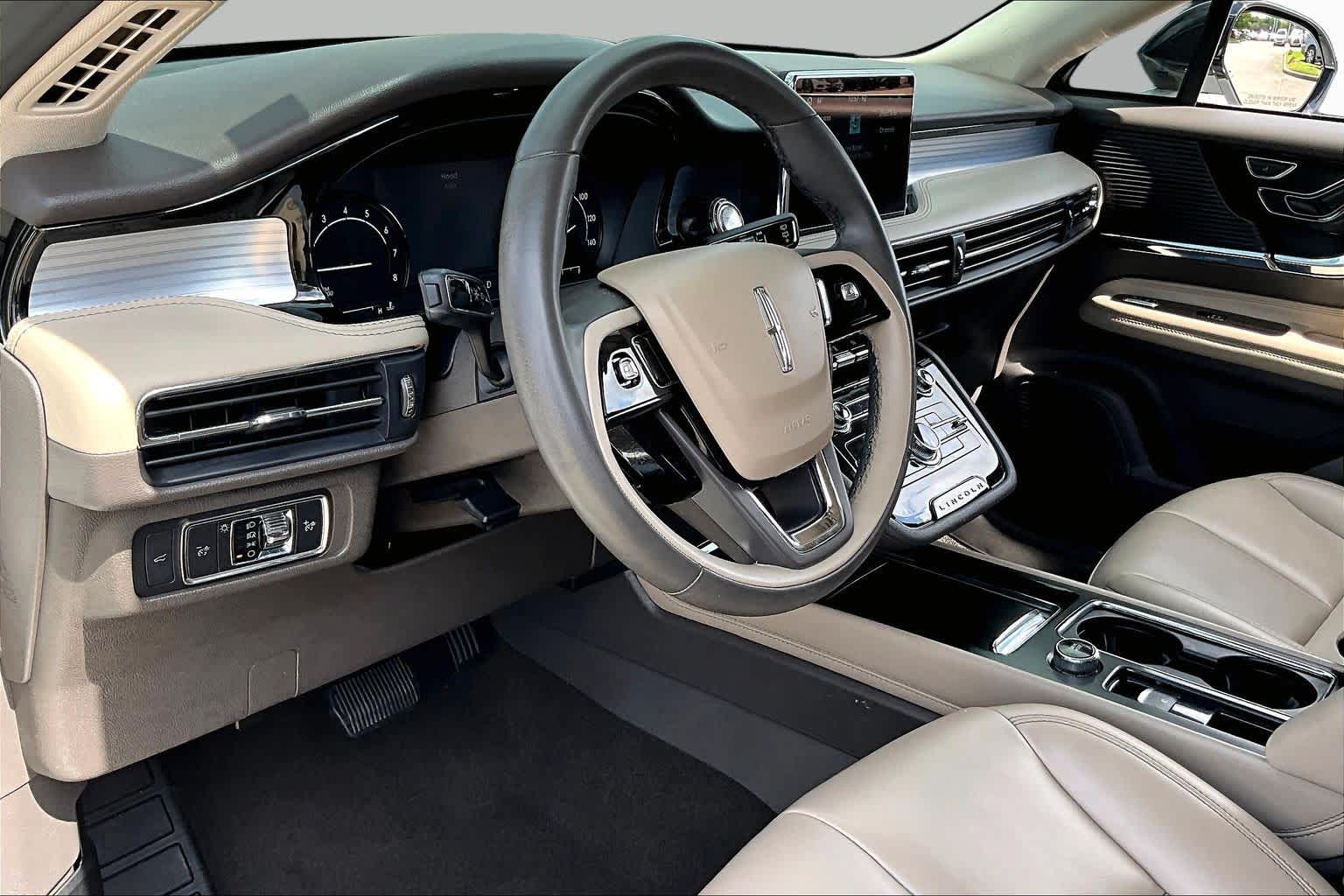 2022 Lincoln Corsair Standard Pristine White Metallic Tri-Coat at Mercedes-Benz of Houston North