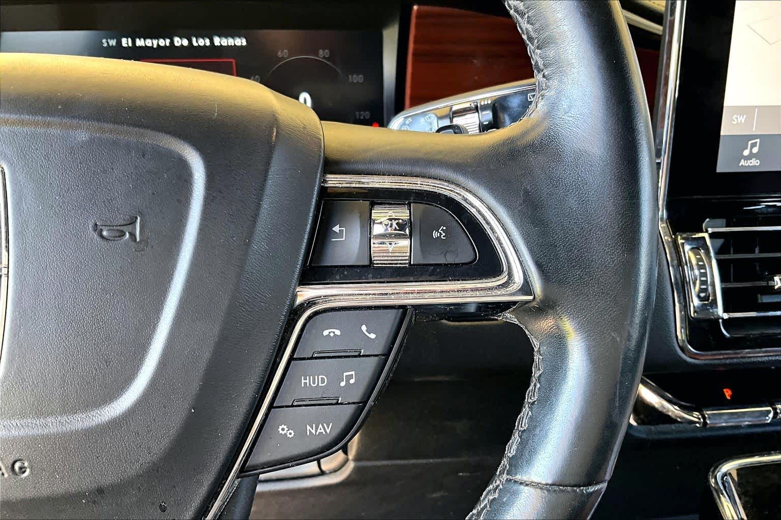 2018 Lincoln Navigator photo 23 of 34
