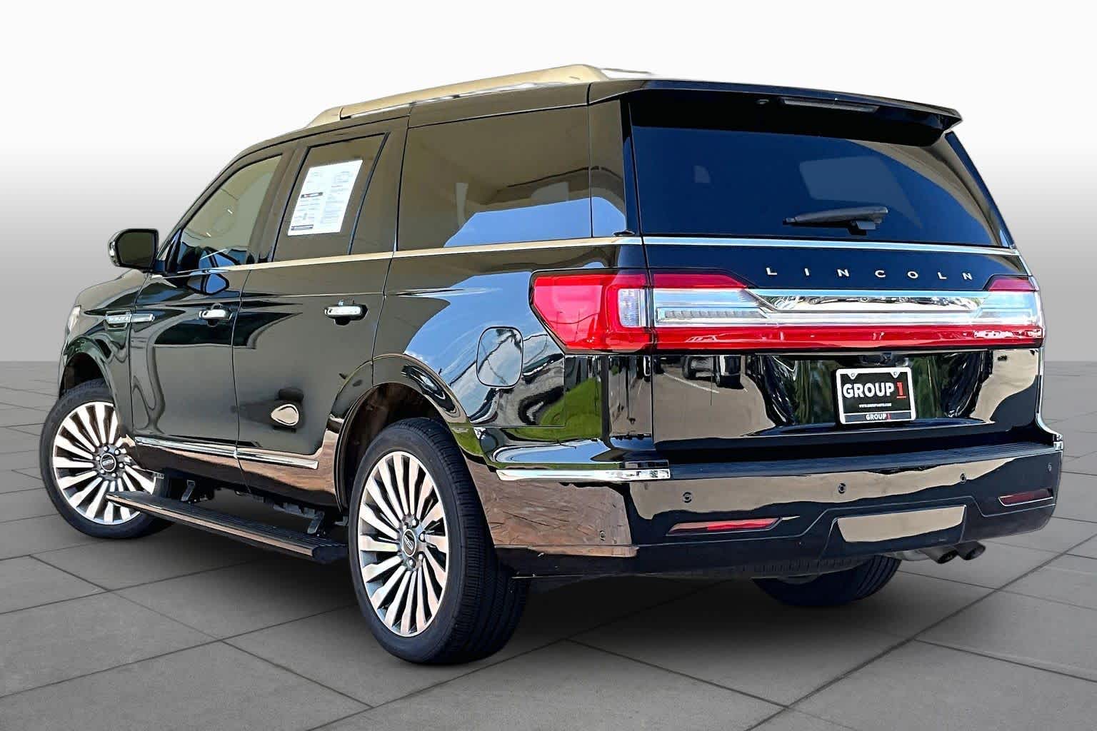 2018 Lincoln Navigator photo 11 of 34