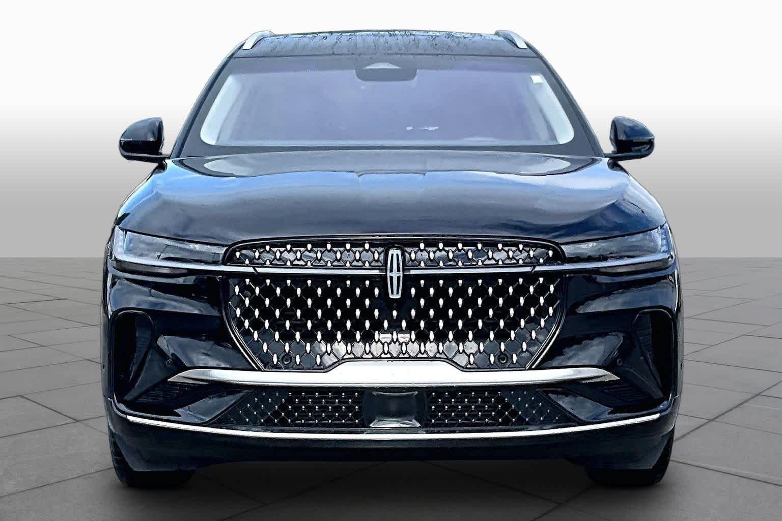 2024 Lincoln Nautilus Reserve Infinite Black Metallic Clearcoat at AutoNation USA Houston