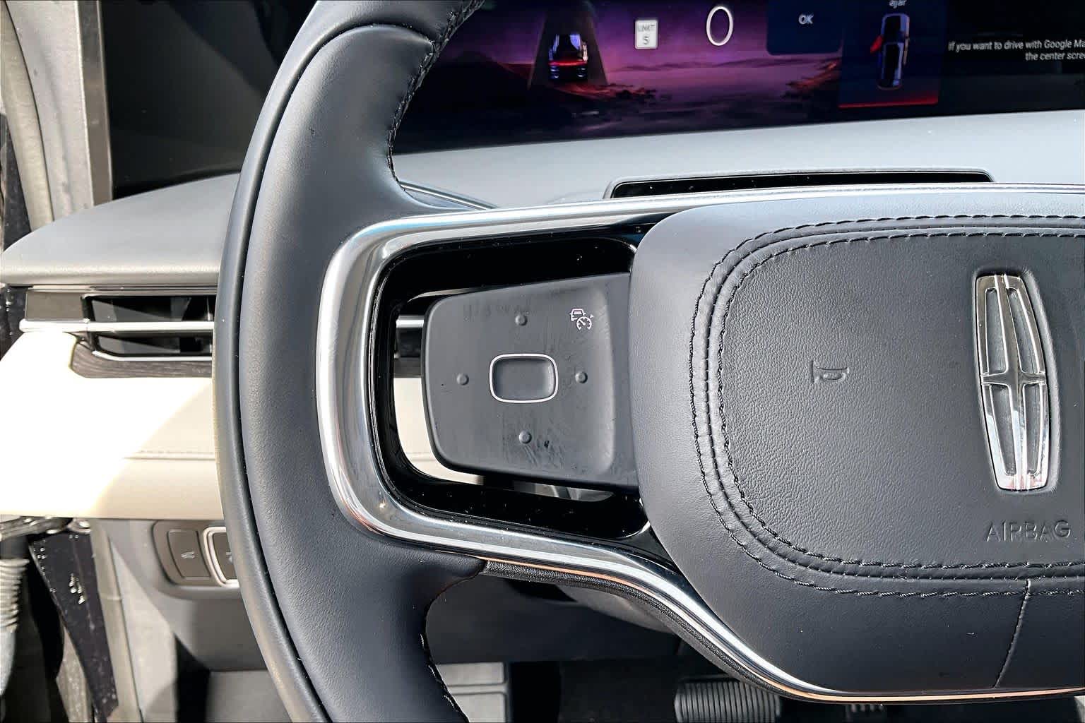 2024 Lincoln Nautilus Reserve Infinite Black Metallic Clearcoat at AutoNation USA Houston