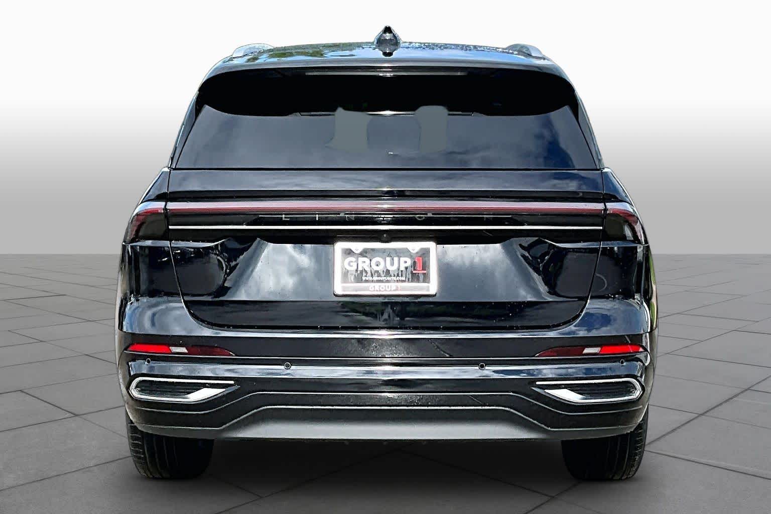 2024 Lincoln Nautilus Reserve Infinite Black Metallic Clearcoat at AutoNation USA Houston