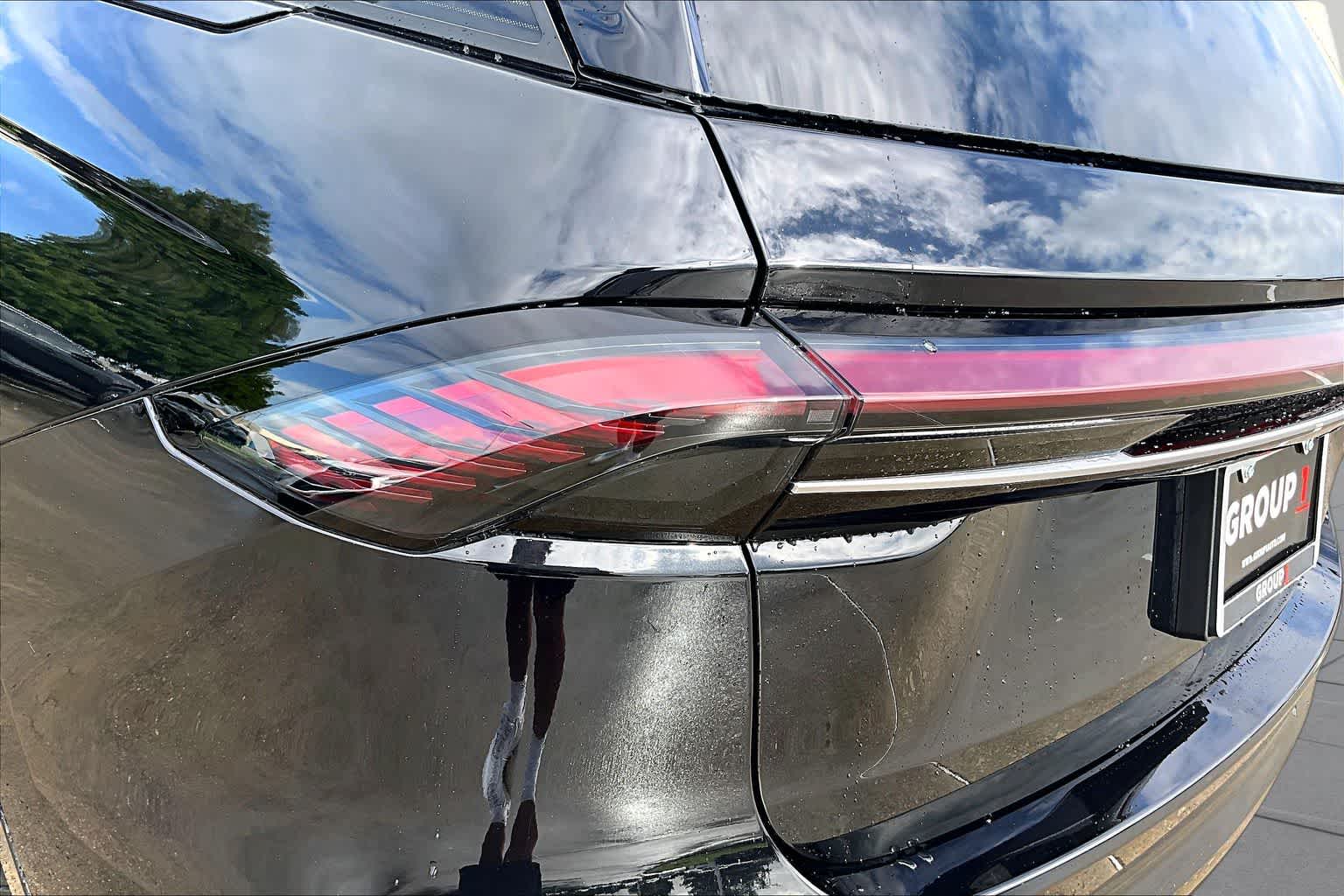 2024 Lincoln Nautilus Reserve Infinite Black Metallic Clearcoat at AutoNation USA Houston