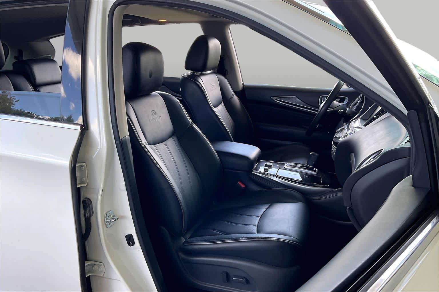 2014 INFINITI QX60 - 7