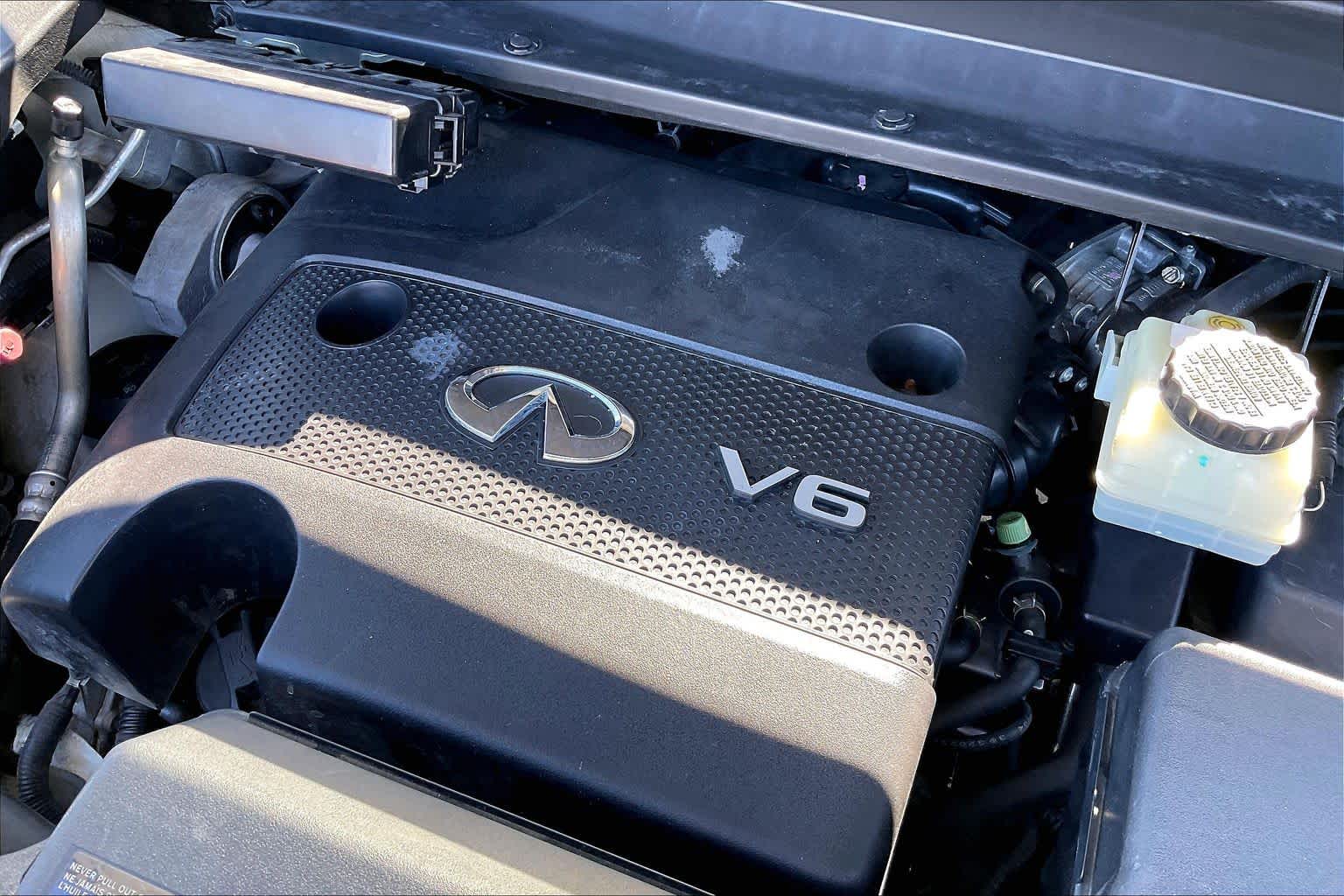 2013 INFINITI JX35  Moonlight White at Lexus Southwest Houston