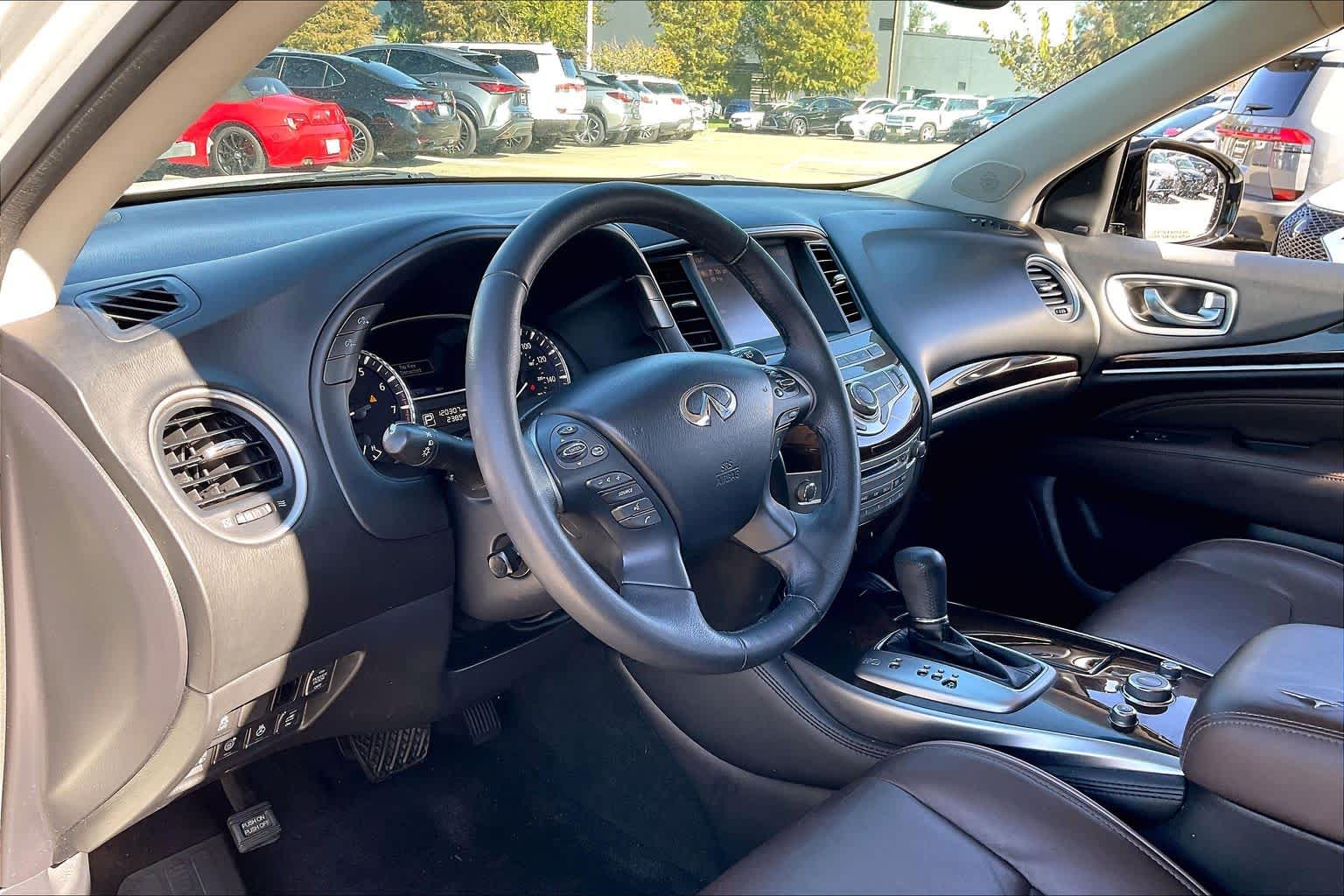 2013 INFINITI JX35  Moonlight White at Lexus Southwest Houston